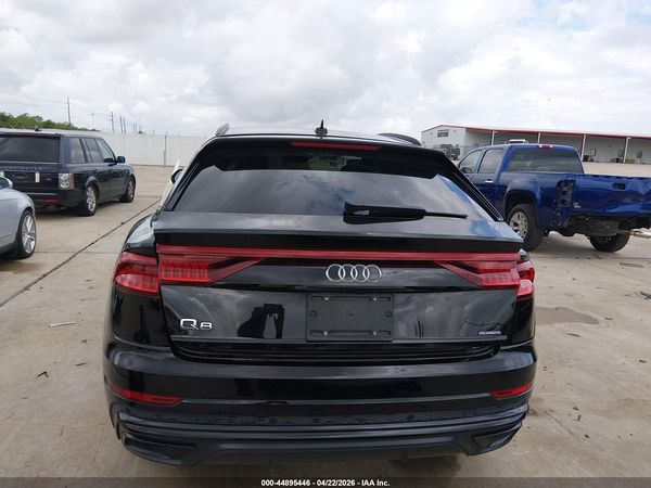 2020 AUDI Q8