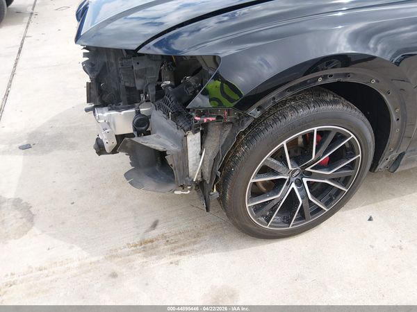 2020 AUDI Q8