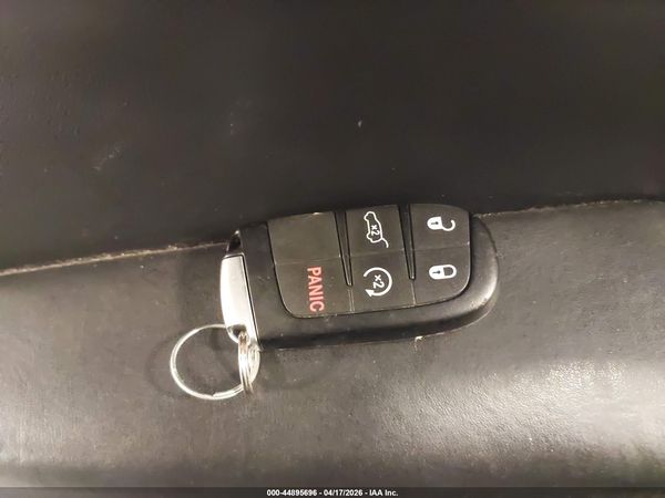 2016 JEEP GRAND CHEROKEE SUMMIT