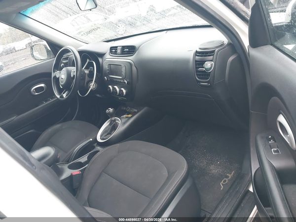 2017 KIA SOUL Base