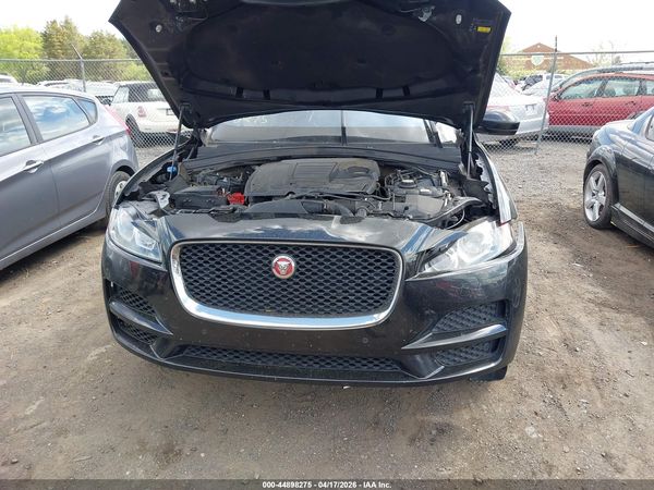 2018 JAGUAR F-PACE 25T PREMIUM