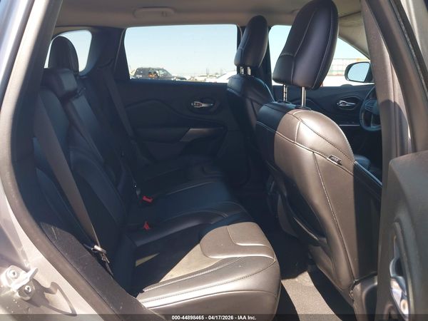 2019 JEEP CHEROKEE LATITUDE PLUS FWD