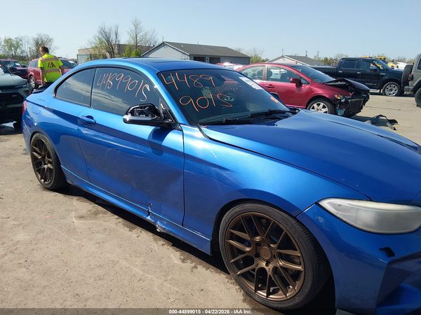 2016 BMW M235I