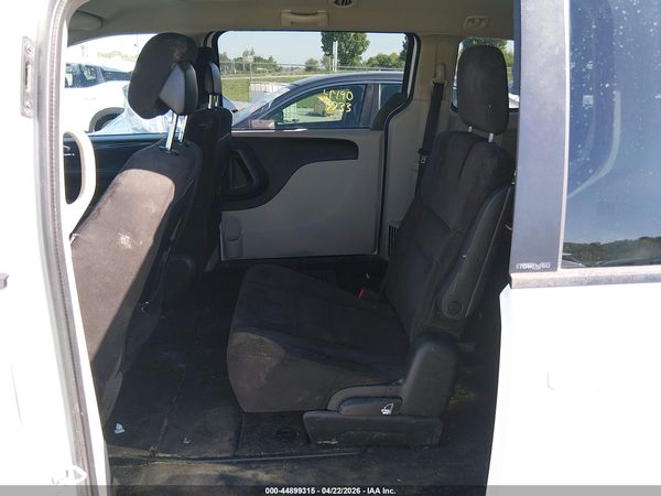 2014 DODGE GRAND CARAVAN SE — I8