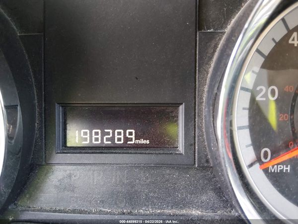 2014 DODGE GRAND CARAVAN SE — I118
