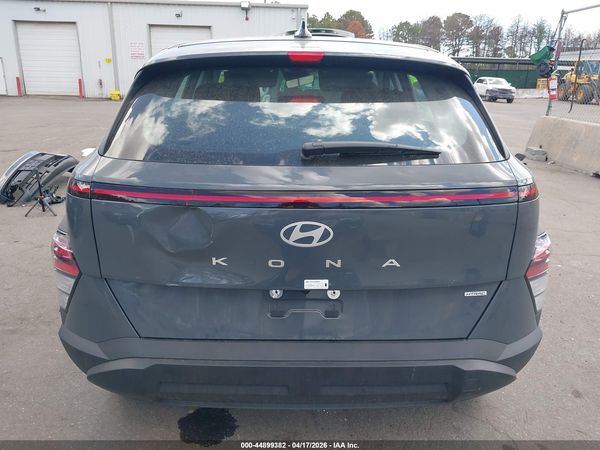 2025 HYUNDAI KONA SE