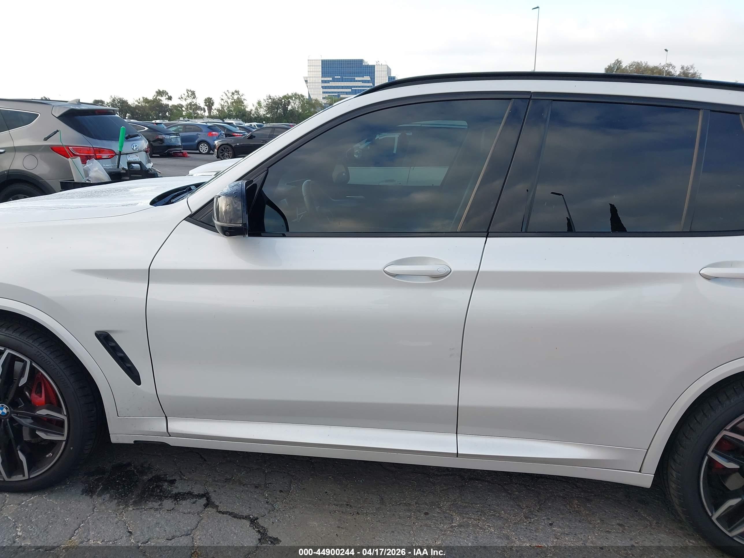 2024 BMW X3 M40I