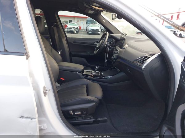 2024 BMW X3 M40I
