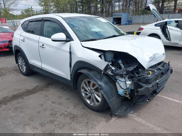 2018 HYUNDAI TUCSON SE