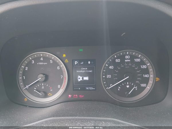 2018 HYUNDAI TUCSON SE