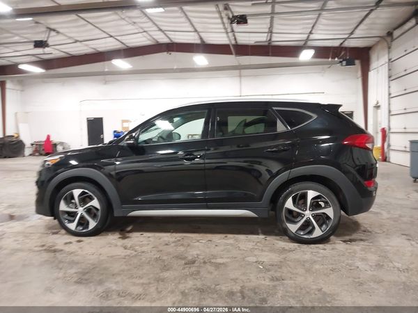 2017 HYUNDAI TUCSON SPORT