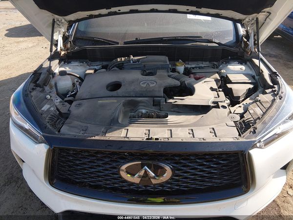 2022 INFINITI QX50 LUXE AWD