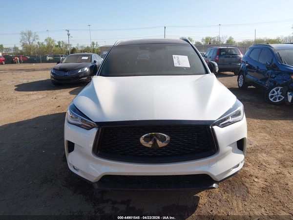 2022 INFINITI QX50 LUXE AWD