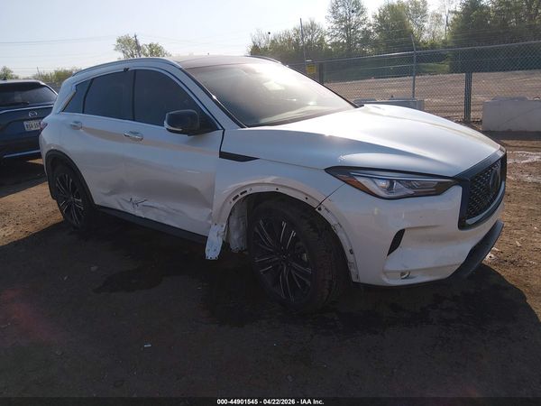 2022 INFINITI QX50 LUXE AWD