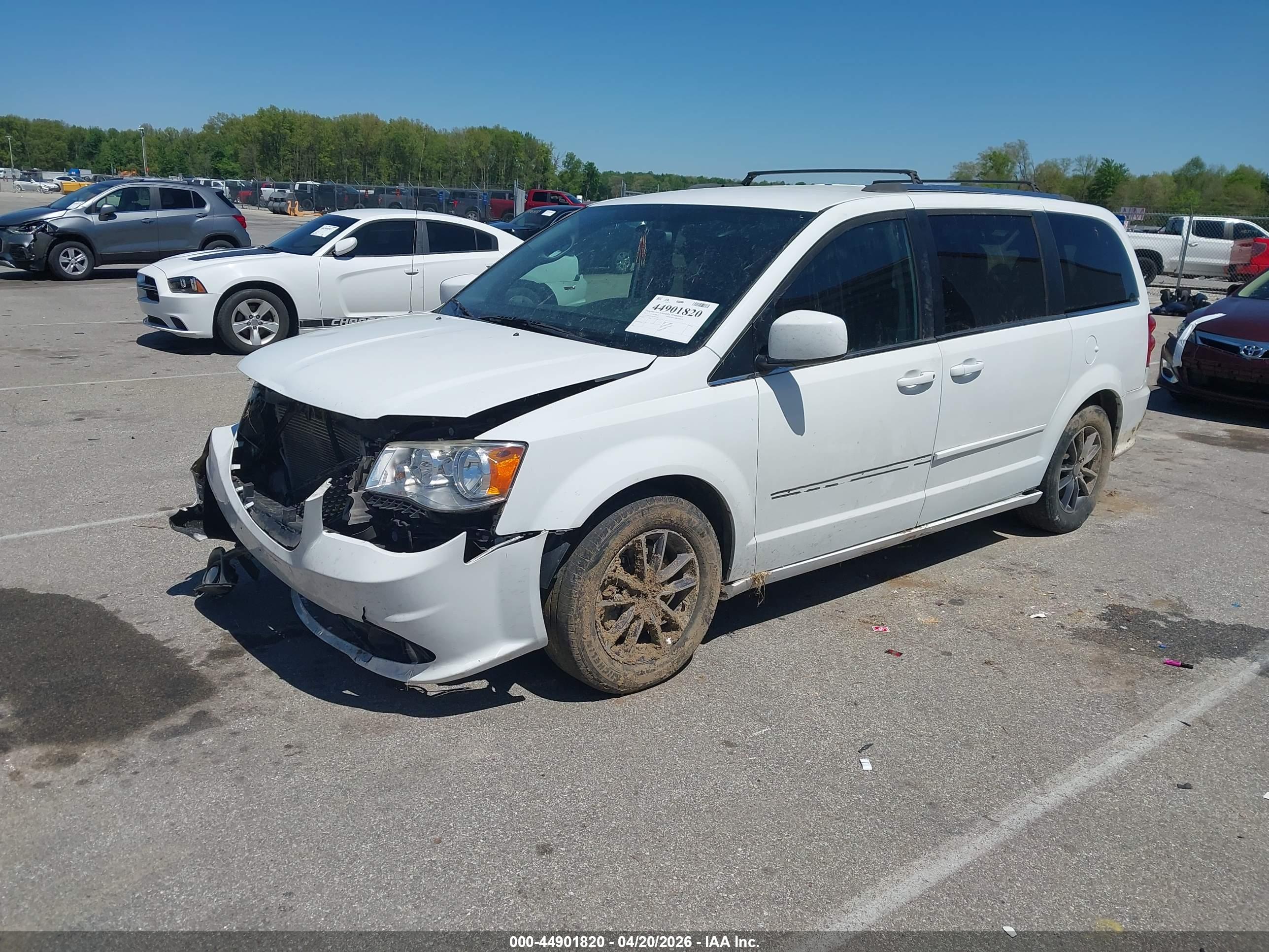 2017 DODGE GRAND CARAVAN SXT — I2