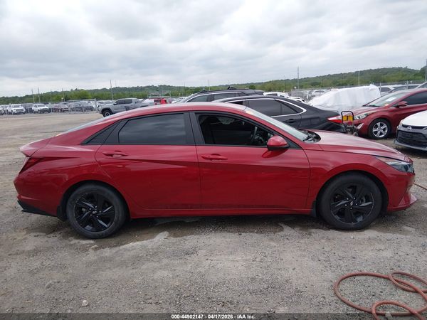 2022 HYUNDAI ELANTRA SEL