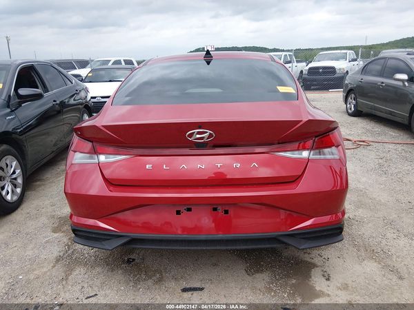 2022 HYUNDAI ELANTRA SEL