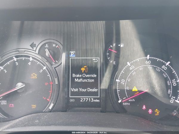 2022 TOYOTA 4RUNNER SR5