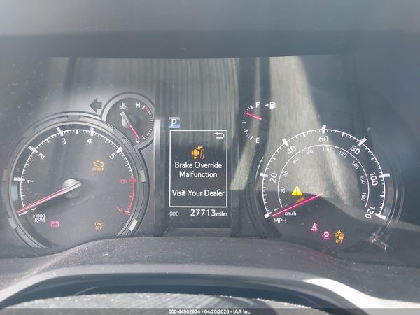 2022 TOYOTA 4RUNNER SR5