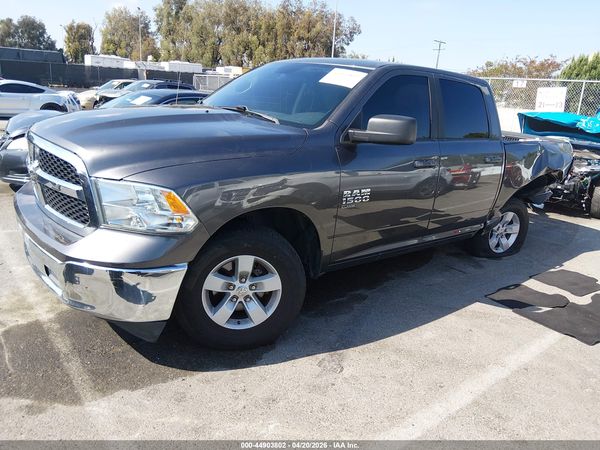 2021 RAM 1500 CLASSIC SLT  4X4 5'7 BOX
