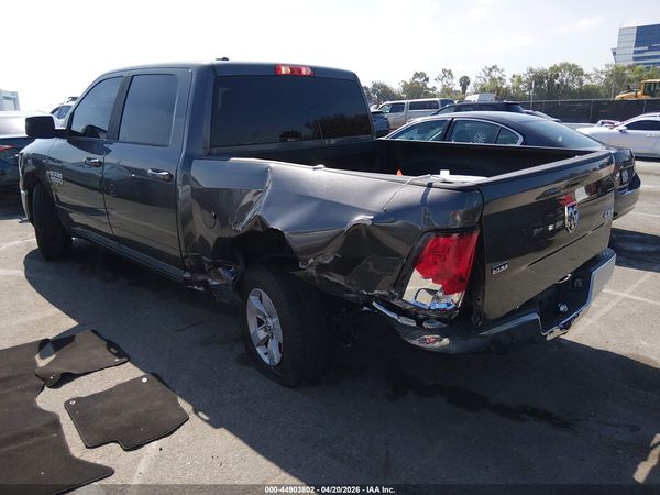 2021 RAM 1500 CLASSIC SLT  4X4 5'7 BOX