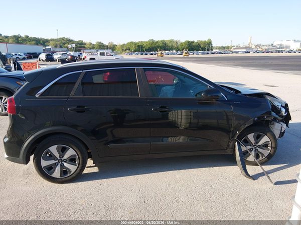 2017 KIA NIRO LX