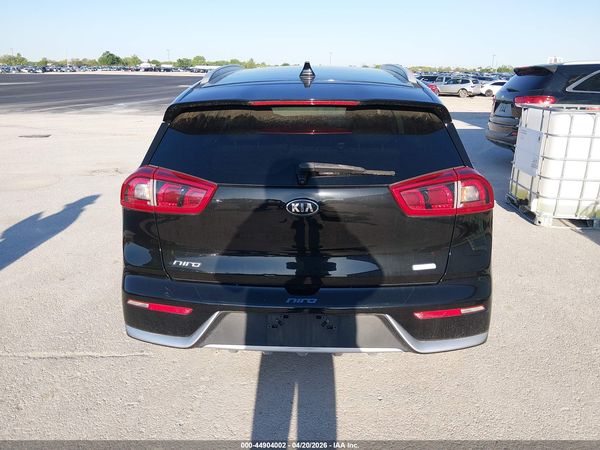 2017 KIA NIRO LX