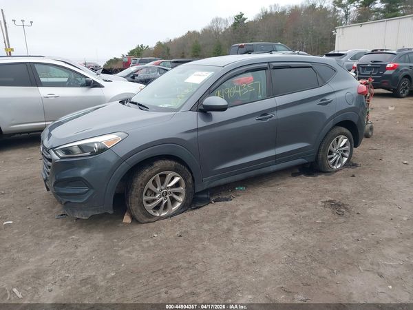 2018 HYUNDAI TUCSON SE