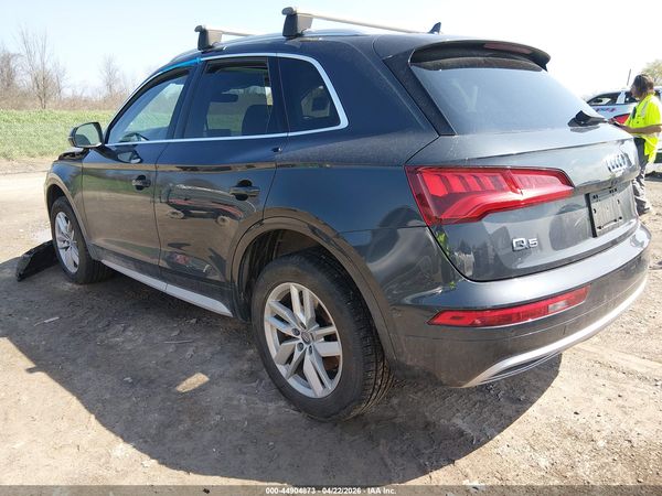 2020 AUDI Q5 quattro Premium