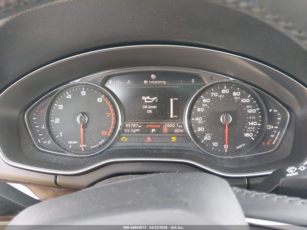 2020 AUDI Q5 quattro Premium