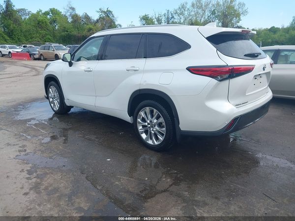 2023 TOYOTA HIGHLANDER HYBRID LIMITED