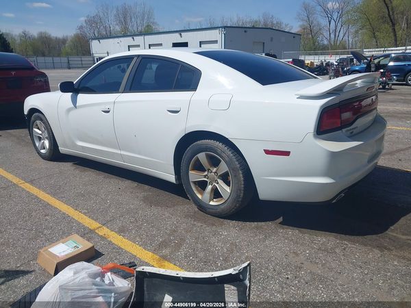 2013 DODGE CHARGER SE