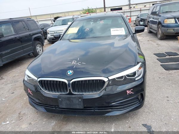2020 BMW 530I