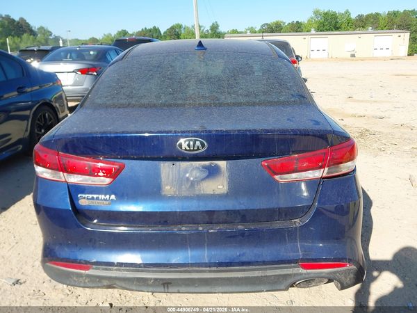 2017 KIA OPTIMA LX