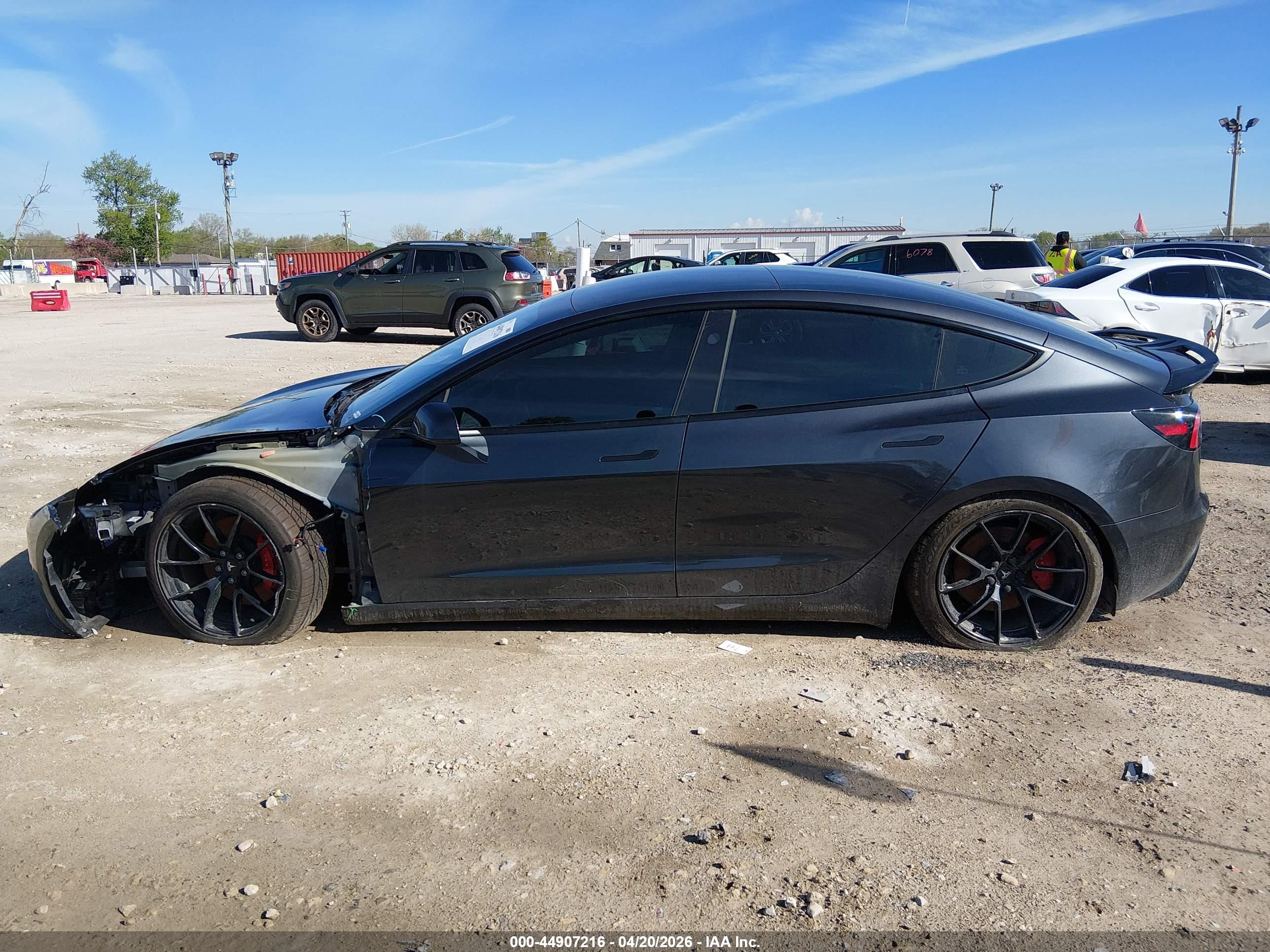 2024 TESLA MODEL 3