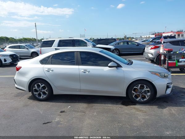 2020 KIA FORTE LXS