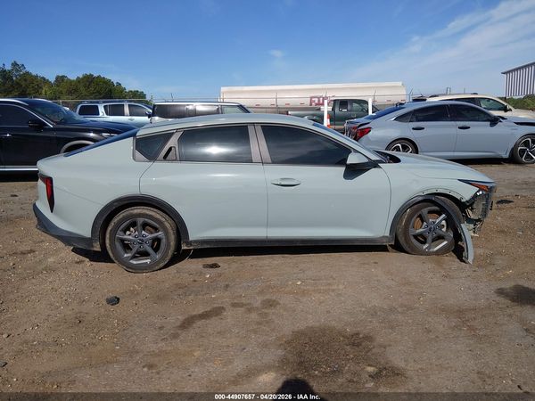 2025 KIA K4 LXS