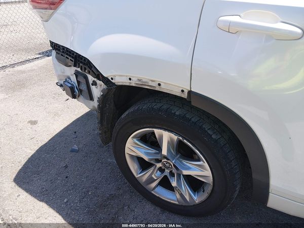 2016 TOYOTA HIGHLANDER LIMITED V6