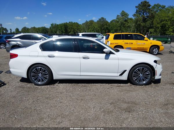 2018 BMW 530I