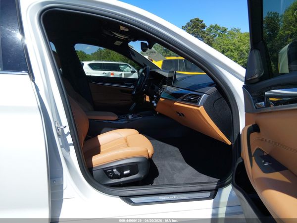 2018 BMW 530I