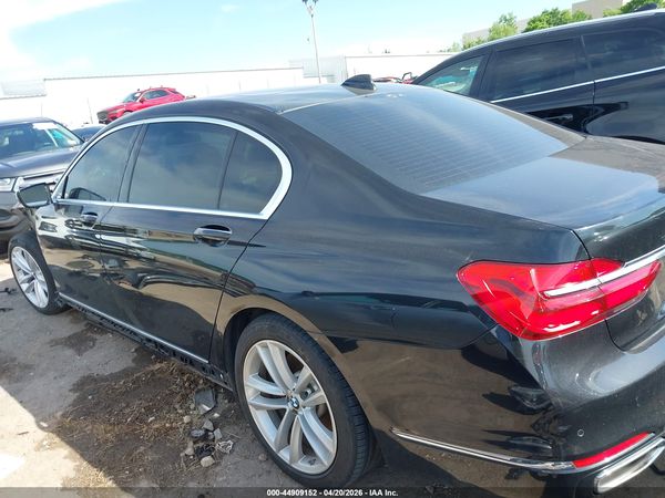 2018 BMW 750I