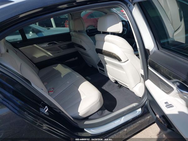 2018 BMW 750I