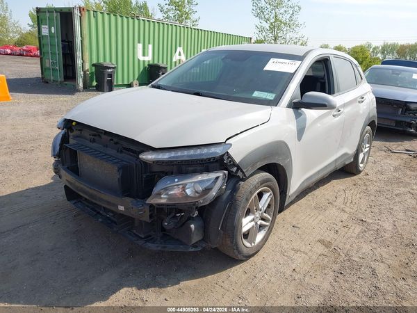 2022 HYUNDAI KONA SE