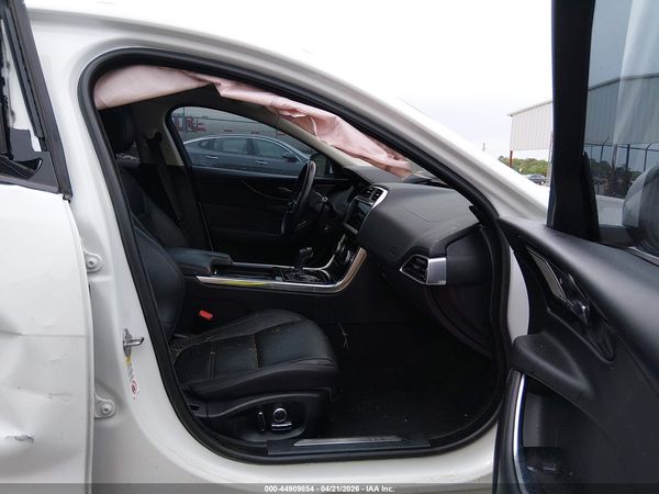 2020 JAGUAR XE S AWD AUTOMATIC