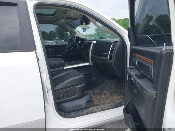 2018 RAM 3500 LARAMIE  4X4 6'4 BOX