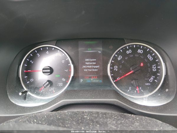 2021 TOYOTA RAV4 XLE