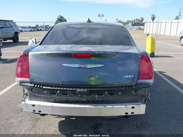 2019 CHRYSLER 300 300S — I119