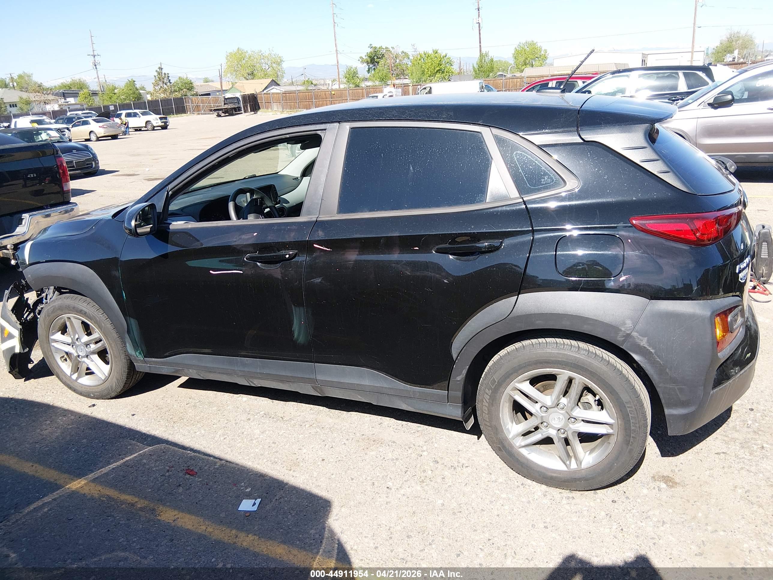 2020 HYUNDAI KONA SE