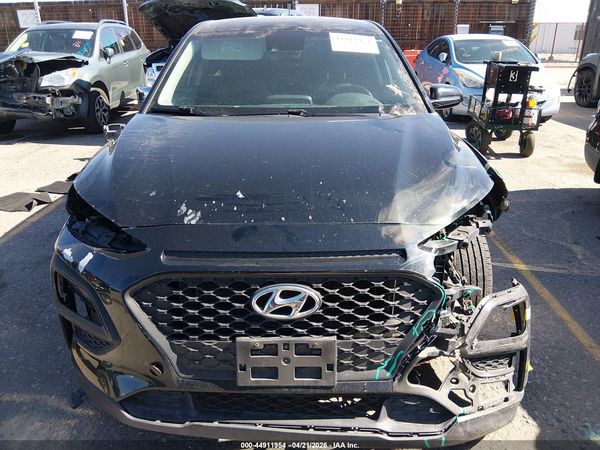 2020 HYUNDAI KONA SE