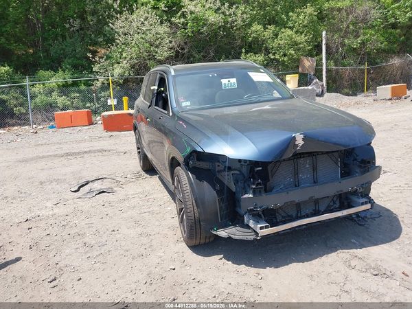 2025 VOLVO XC90 B5 CORE